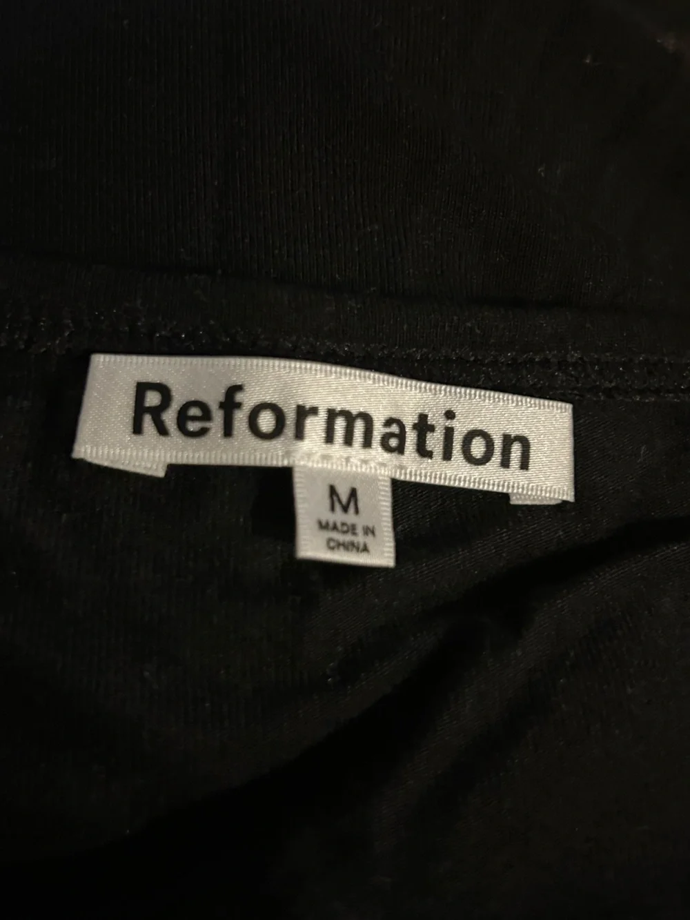 REFORMATION Aero Knit Top in Black. Women’s Medium